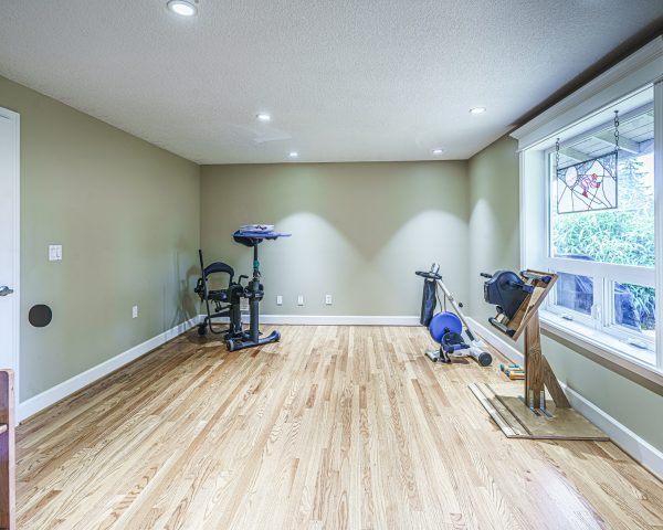 Future therapy space pictured. There is only a standing frame and other small equipment in the large room.